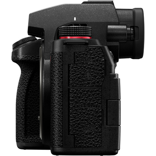 Цифровая фотокамера Panasonic Lumix DC-S5 II Body 
