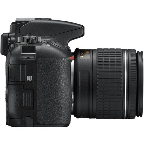 Фотоаппарат Nikon D5600 kit AF-P 18-55mm + 70-300mm 