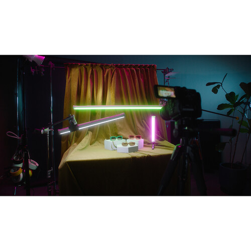 Светодиодная осветитель Aputure  Amaran PT2c RGB LED Pixel Tube 60cm